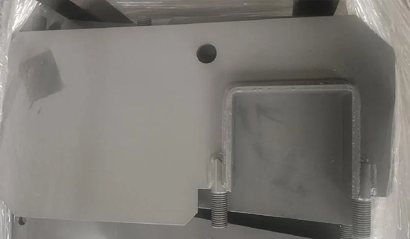 Cantilever Liftgate